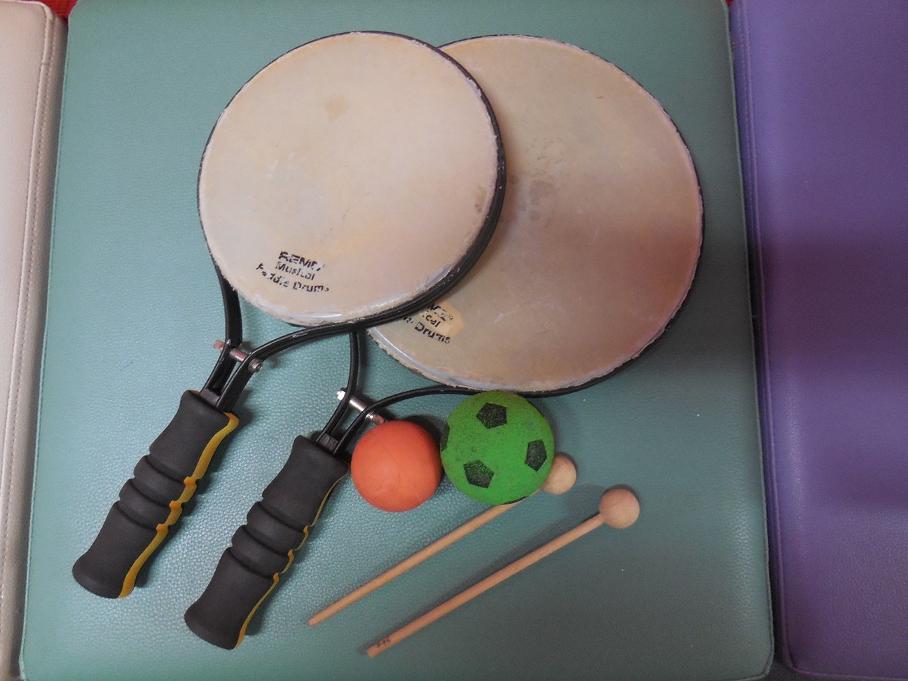 Paddle drums