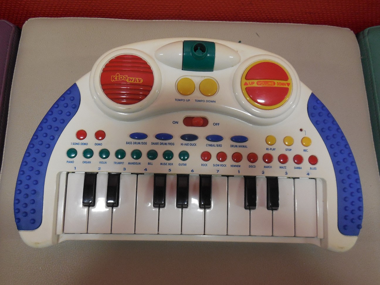 Bubble DJ keyboard