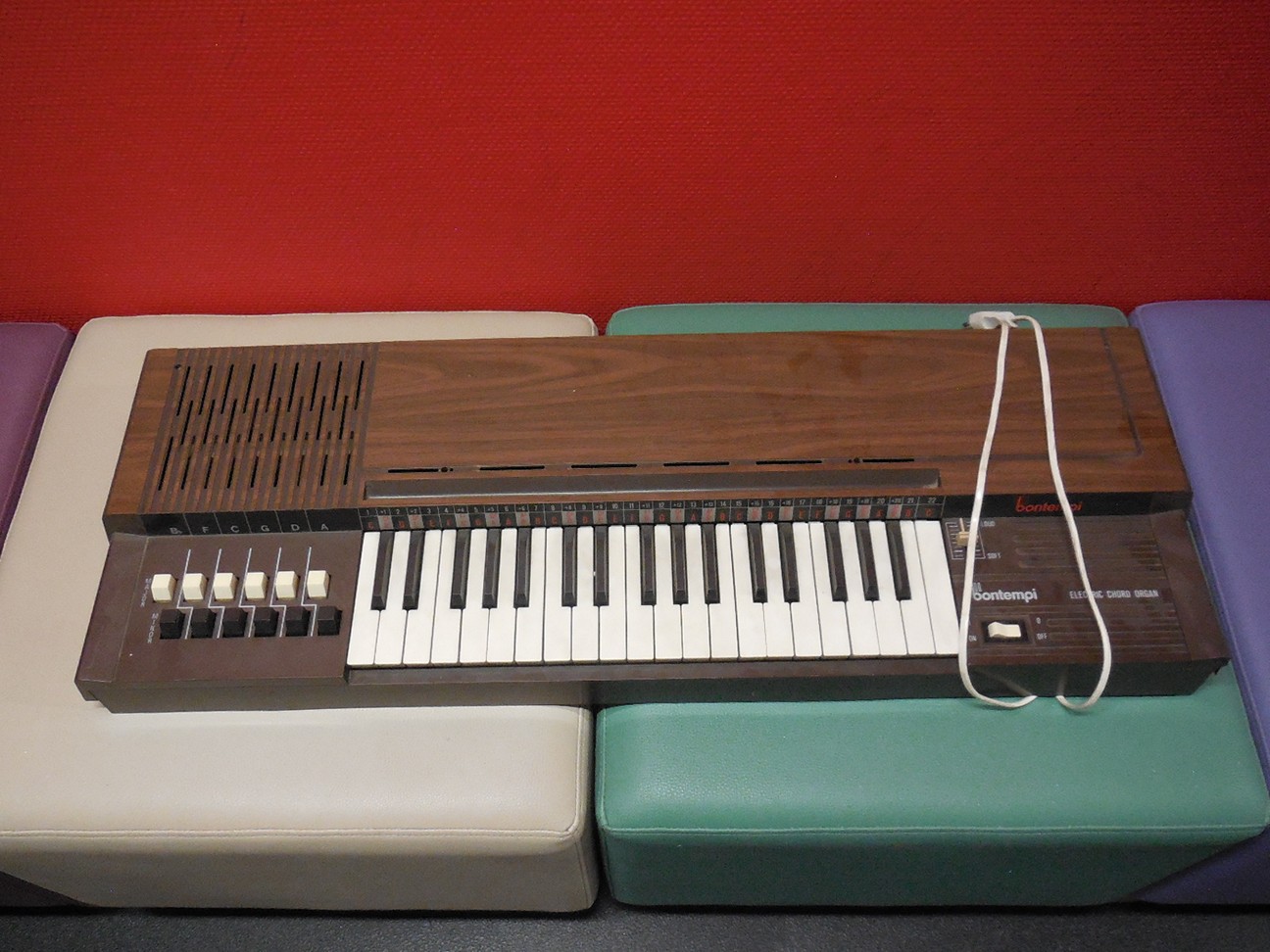 Piano: Bontempi Junior	