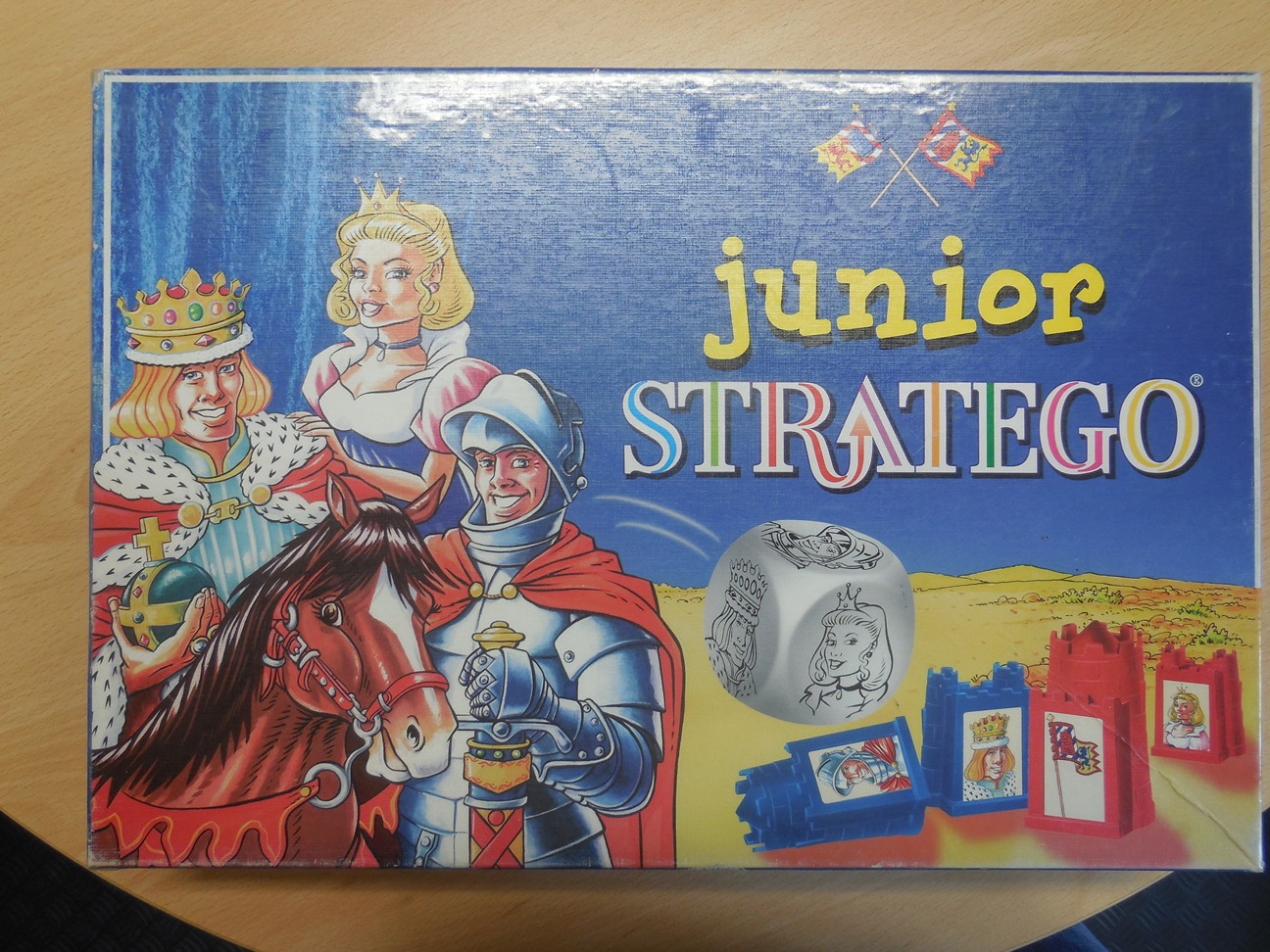 Junior STRATEGO