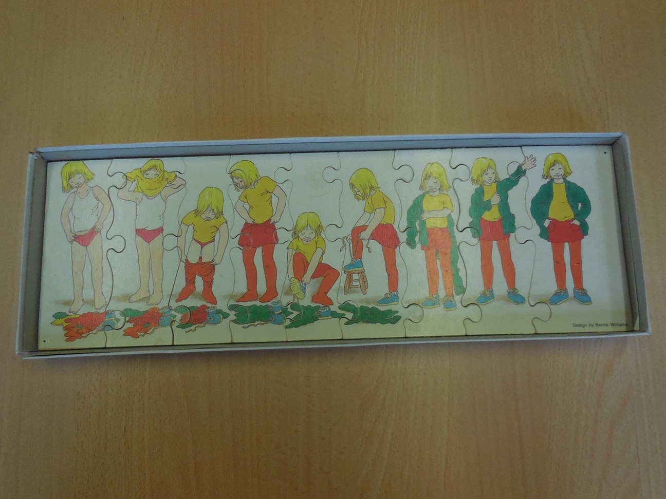 Aankleedpuzzel “Meisje”	