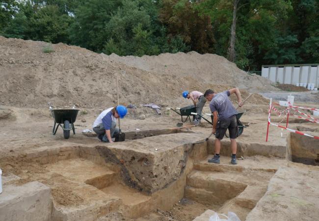 Archeologen op Woekersite