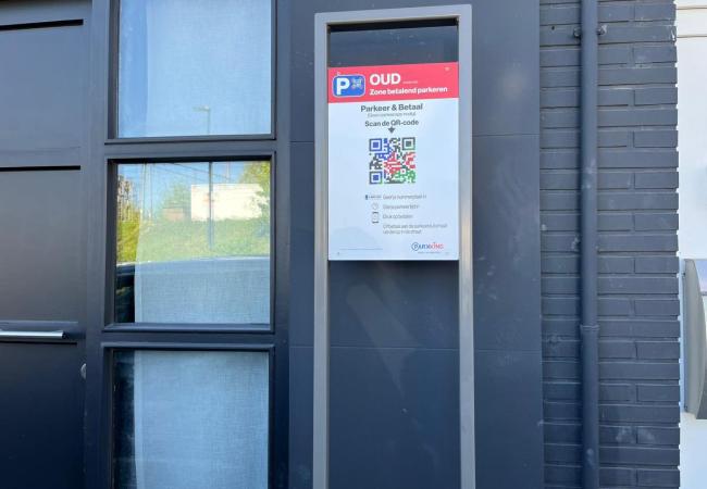 Infobord met QR-code (nietje)