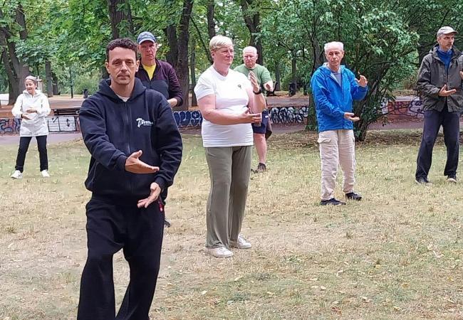 Tai chi lessen voor beginners vanaf 16/09/2025.  Chinese bewegingsvorm.  Ontspannen. © S-Sport CH'I