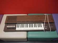 Piano: Bontempi Junior	