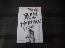 Tot de zon aan de horizon vriest 