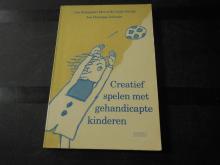 Creatief spelen met gehandicapte kinderen	