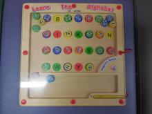 Magnetisch motoriekbord abc