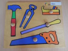 Knoppuzzel “Tools”