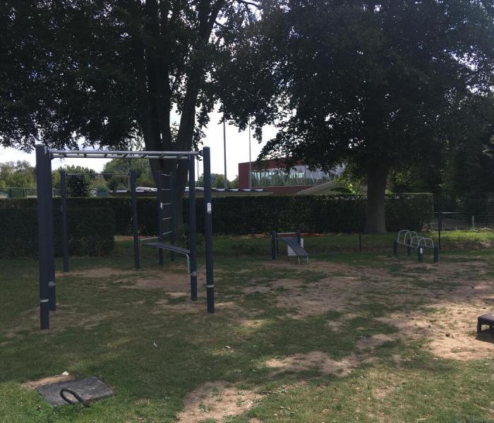 Outdoor fitness